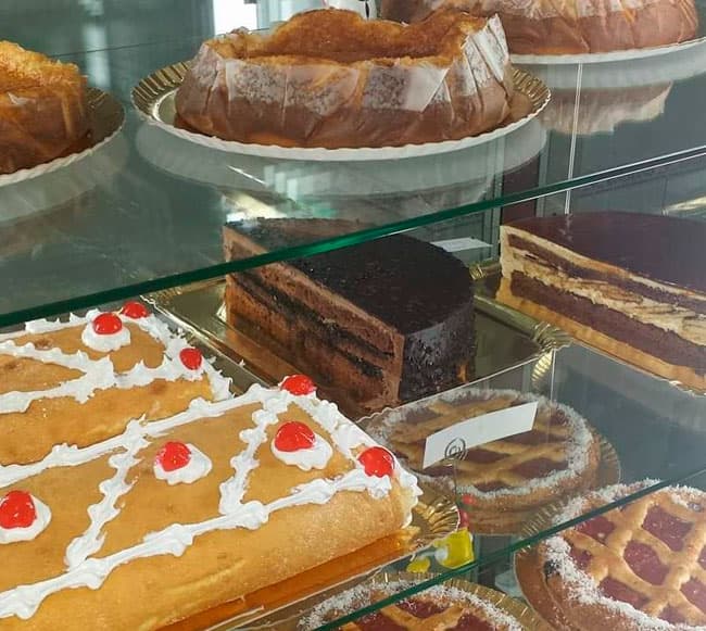 Comprar tartas y pasteles en Ourense